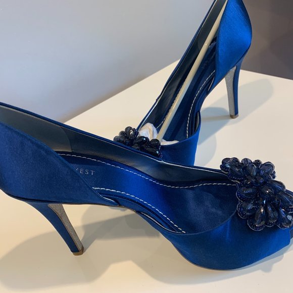 NWT Nine West Gorgeous Blue Peep Toe Platform Pumps in original box, size 10 M - Picture 9 of 15